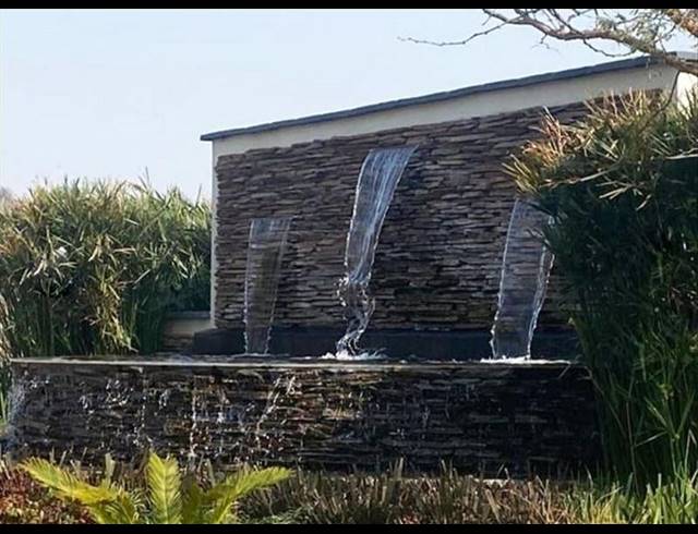 LAND FOR SALE IN PARKRAND